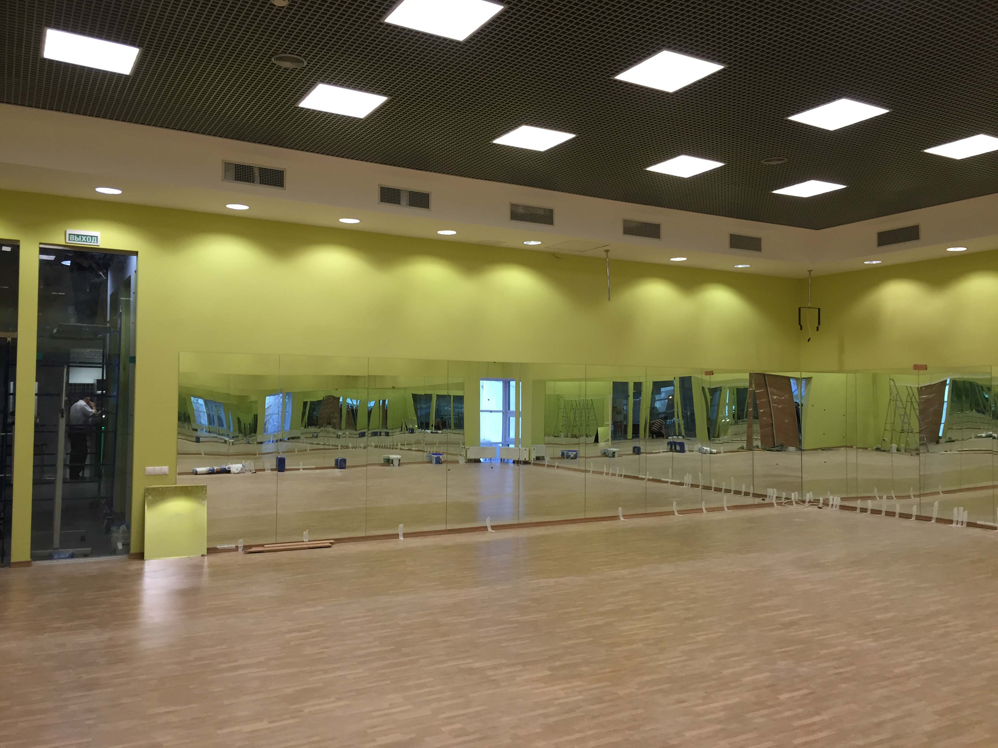 Фитнес-клуб «World Class Lite»